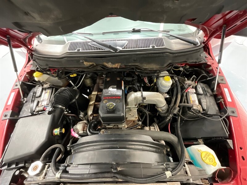 2006 Dodge Ram 3500 SLT 4X4 / 5.9L DIESEL /36K MILES / 1-OWNER / DUALLY 1-TON / Rear Airbags / Sunroof / ZERO RUST - Photo 48 - Gladstone, OR 97027