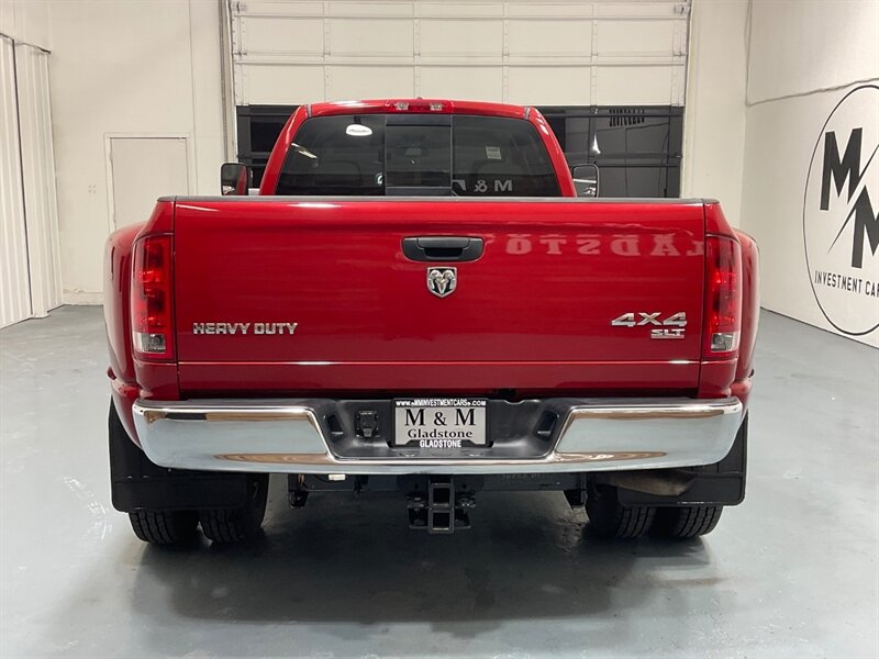 2006 Dodge Ram 3500 SLT 4X4 / 5.9L DIESEL /36K MILES / 1-OWNER / DUALLY 1-TON / Rear Airbags / Sunroof / ZERO RUST - Photo 6 - Gladstone, OR 97027