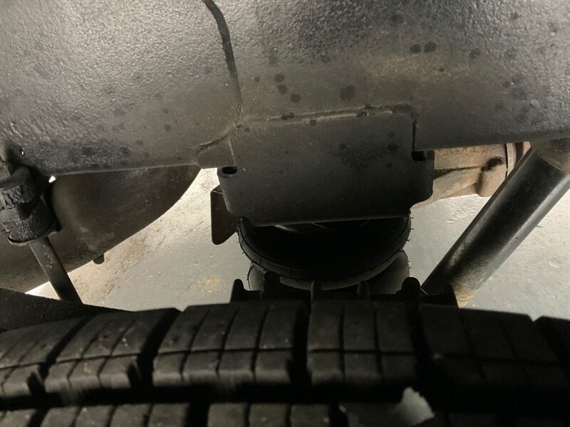 2006 Dodge Ram 3500 SLT 4X4 / 5.9L DIESEL /36K MILES / 1-OWNER / DUALLY 1-TON / Rear Airbags / Sunroof / ZERO RUST - Photo 20 - Gladstone, OR 97027