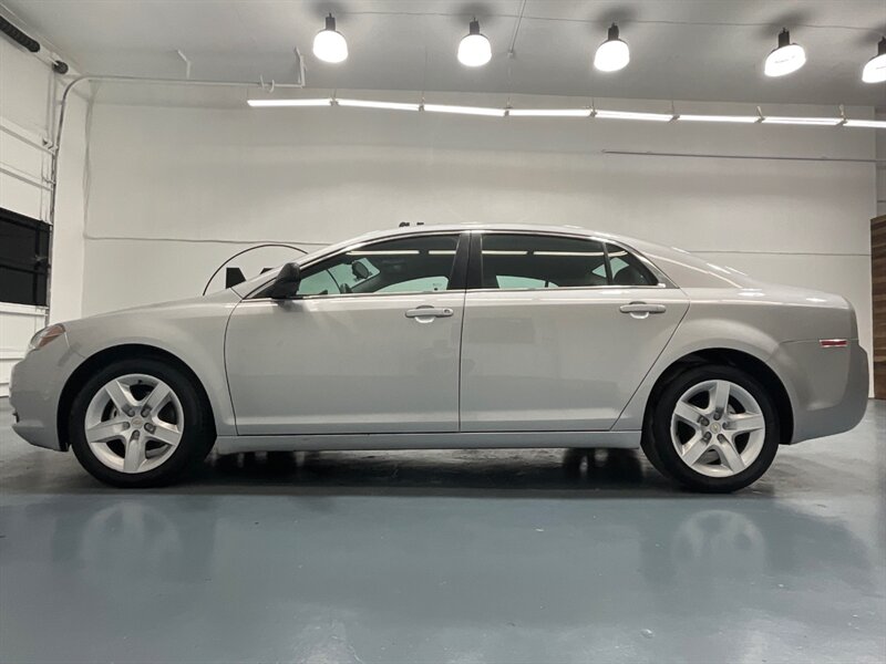 2012 Chevrolet Malibu LS Sedan 2.4L 4Cyl / 1-OWNER / ONLY 59,000 MILES   - Photo 3 - Gladstone, OR 97027