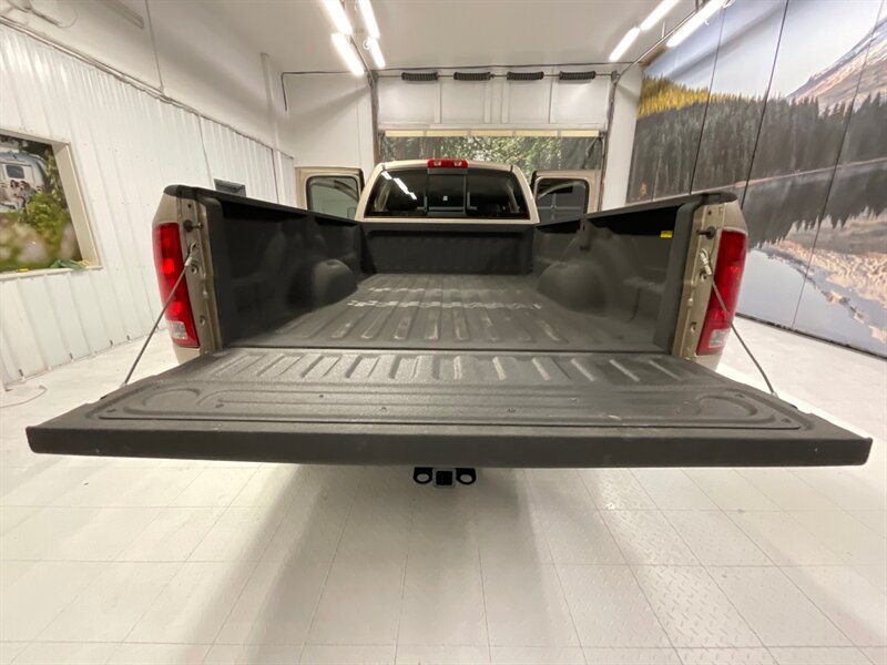 2004 Dodge Ram 3500 Laramie Quad Cab 4X4 / 5.9L DIESEL / LONG BED  / RUST FREE TRUCK / Leather & Heated Seats / SUPER CLEAN / 130,000 MILES - Photo 20 - Gladstone, OR 97027