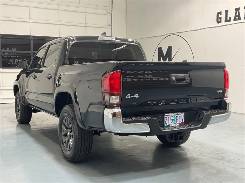 2021 Toyota Tacoma SR5 V6 4X4 / LOCAL / Zero Rust / Only 71,000 Miles  SHARP & CLEAN !! - Photo 5 - Gladstone, OR 97027