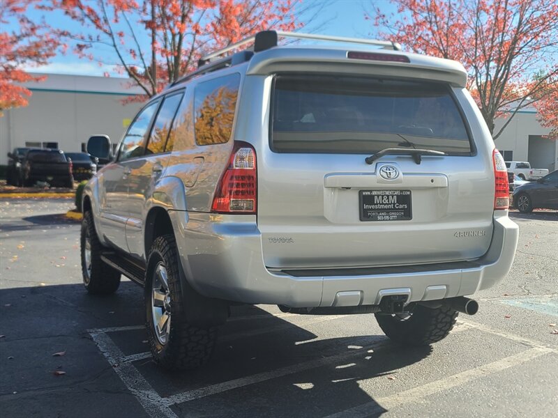 2007 Toyota 4Runner Limited 4X4 / 3rd Seat / New LIFT + TIRES / Loaded  / NAVi / Backup CAM / Leather / Low Miles / 7-Passenger - Photo 4 - Portland, OR 97217