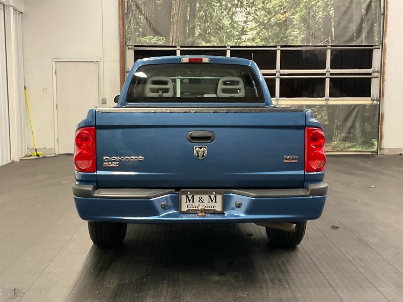 2006 Dodge Dakota SLT Quad Cab 4X4 / 4.7L V8 MAGNUM  / 98,000 MILES  LOCAL TRUCK / RUST FREE / Excel Cond - Photo 6 - Gladstone, OR 97027