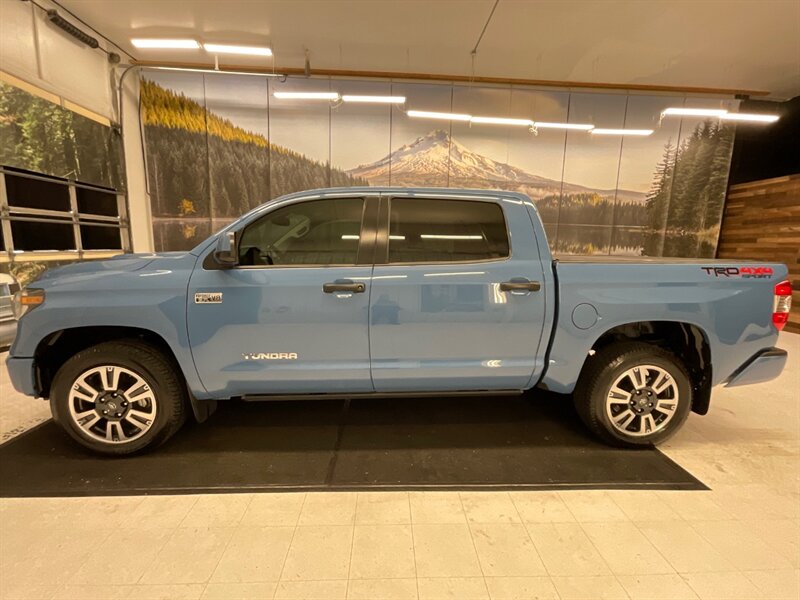 2019 Toyota Tundra SR5 TRD SPORT Crew Cab 4X4 / 5.7L / 1-OWNER  / Backup Camera / RUST FREE / Excel Cond - Photo 3 - Gladstone, OR 97027