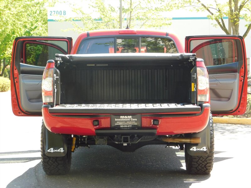 2015 Toyota Tacoma SR5 TRD Sport / 4x4 / LB / 1 OWNER / LIFTED LIFTED   - Photo 28 - Portland, OR 97217