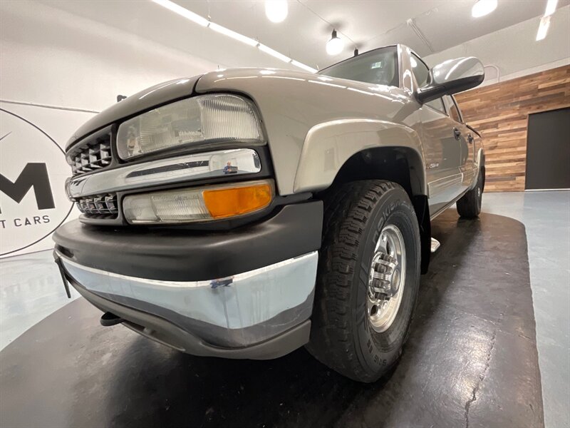 2002 Chevrolet Silverado 1500 LS Crew Cab 4X4 / 6.0L V8 /LOCAL TRUCK/ HEAVY DUTY  / ZERO RUST - Photo 28 - Gladstone, OR 97027