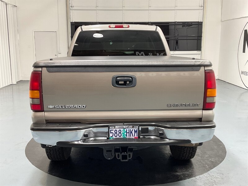 2002 Chevrolet Silverado 1500 LS Crew Cab 4X4 / 6.0L V8 /LOCAL TRUCK/ HEAVY DUTY  / ZERO RUST - Photo 6 - Gladstone, OR 97027