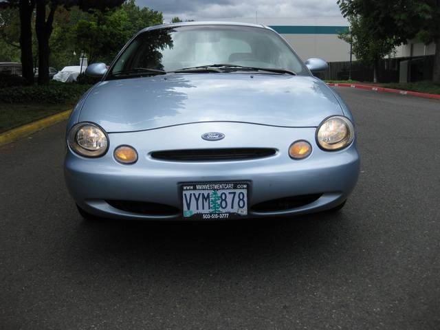 1997 Ford Taurus GL   - Photo 8 - Portland, OR 97217