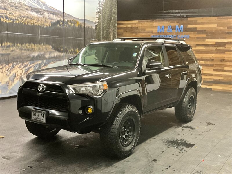 2016 Toyota 4Runner SR5 4X4 / LIFTED w/ NEW BF GOODRICH TIRES & WHEELS  Backup Camera / SHARP SHARP - Photo 25 - Gladstone, OR 97027