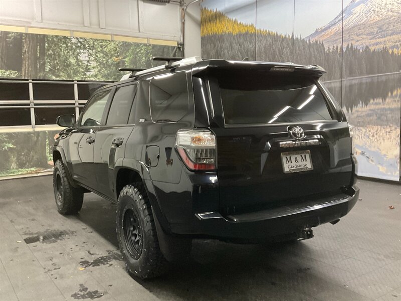 2016 Toyota 4Runner SR5 4X4 / LIFTED w/ NEW BF GOODRICH TIRES & WHEELS  Backup Camera / SHARP SHARP - Photo 8 - Gladstone, OR 97027