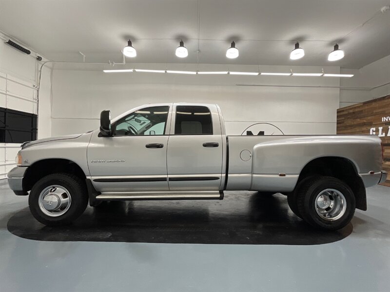 2004 Dodge Ram 3500 SLT 4X4 / DUALLY / 5.9L DIESEL / 6-SPEED /70K MILE  / 1-OWNER LOCAL / NEW TIRES - Photo 3 - Gladstone, OR 97027