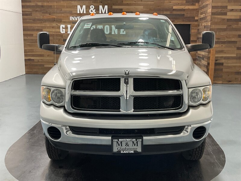 2004 Dodge Ram 3500 SLT 4X4 / DUALLY / 5.9L DIESEL / 6-SPEED /70K MILE  / 1-OWNER LOCAL / NEW TIRES - Photo 6 - Gladstone, OR 97027