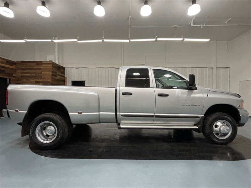 2004 Dodge Ram 3500 SLT 4X4 / DUALLY / 5.9L DIESEL / 6-SPEED /70K MILE  / 1-OWNER LOCAL / NEW TIRES - Photo 4 - Gladstone, OR 97027