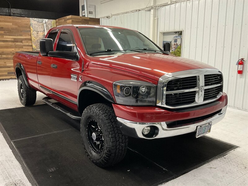 2007 Dodge Ram 3500 Big Horn 4X4 / 6.7L DIESEL / 6-SPEED / LIFTED  / LOCAL OREGON TRUCK / RUST FREE / 1-TON / Backup Camera / 6-SPEED MANUAL / 127,000 MILES - Photo 2 - Gladstone, OR 97027