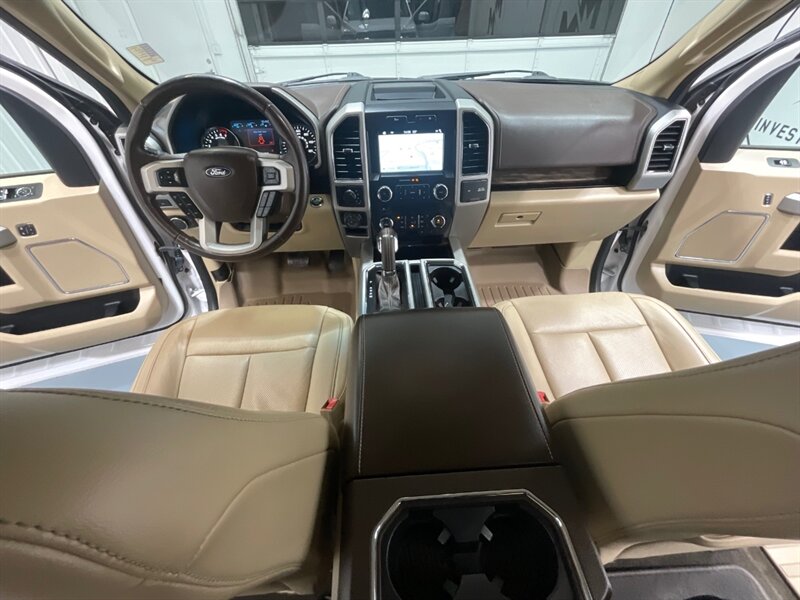 2018 Ford F-150 Lariat 4X4 / 3.5L 6Cyl ECOBOOST /LEVELED NEW TIRES / ZERO RUST / BLIS W/TRAILER TOW MONITORING/REMOTE START SYSTEM/TRAILER TOW PACKAGE /Navi & Backup Camera - Photo 37 - Gladstone, OR 97027