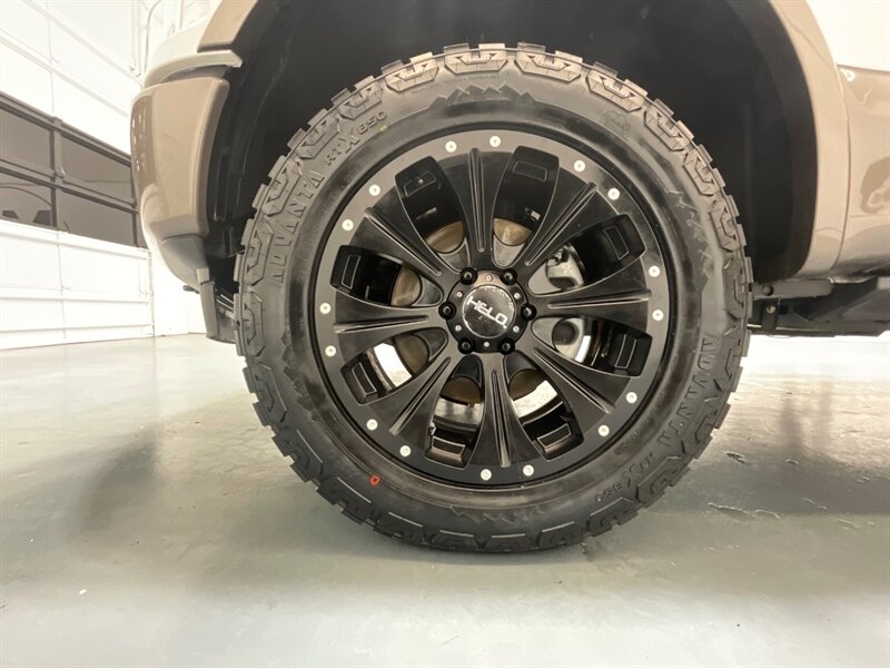 2018 Ford F-150 Lariat 4X4 / 3.5L 6Cyl ECOBOOST /LEVELED NEW TIRES / ZERO RUST / BLIS W/TRAILER TOW MONITORING/REMOTE START SYSTEM/TRAILER TOW PACKAGE /Navi & Backup Camera - Photo 23 - Gladstone, OR 97027