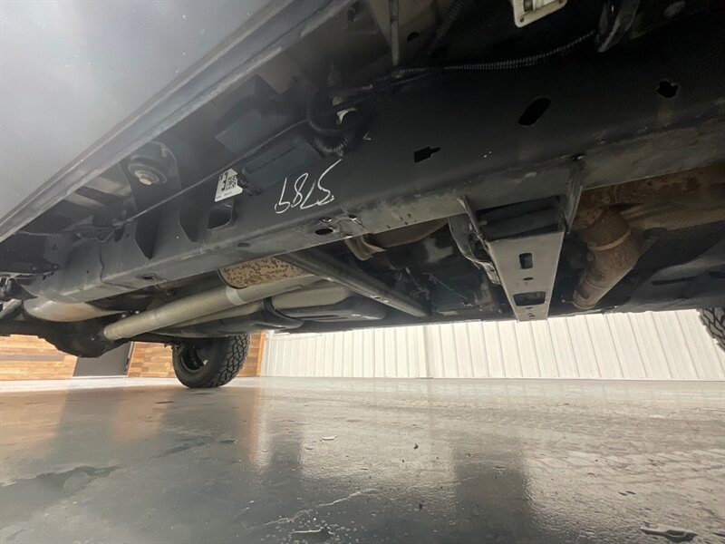 2018 Ford F-150 Lariat 4X4 / 3.5L 6Cyl ECOBOOST /LEVELED NEW TIRES / ZERO RUST / BLIS W/TRAILER TOW MONITORING/REMOTE START SYSTEM/TRAILER TOW PACKAGE /Navi & Backup Camera - Photo 56 - Gladstone, OR 97027