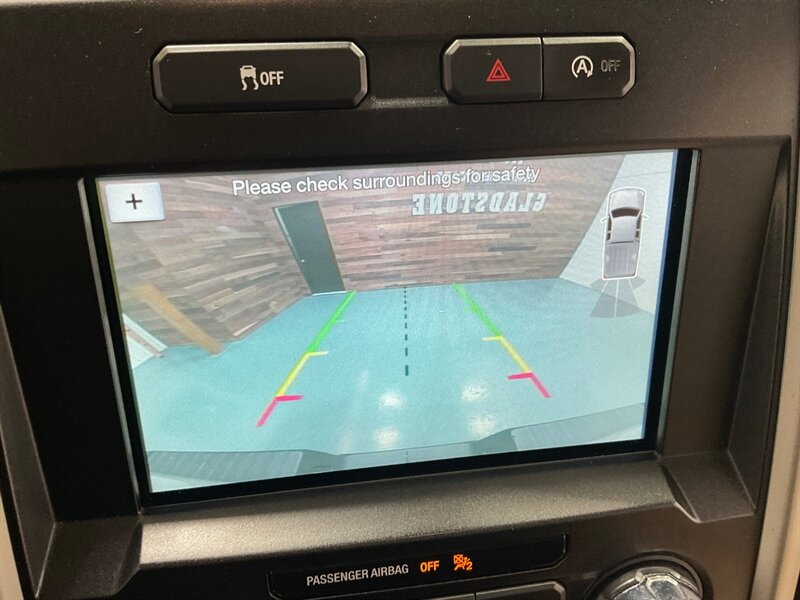 2018 Ford F-150 Lariat 4X4 / 3.5L 6Cyl ECOBOOST /LEVELED NEW TIRES / ZERO RUST / BLIS W/TRAILER TOW MONITORING/REMOTE START SYSTEM/TRAILER TOW PACKAGE /Navi & Backup Camera - Photo 18 - Gladstone, OR 97027