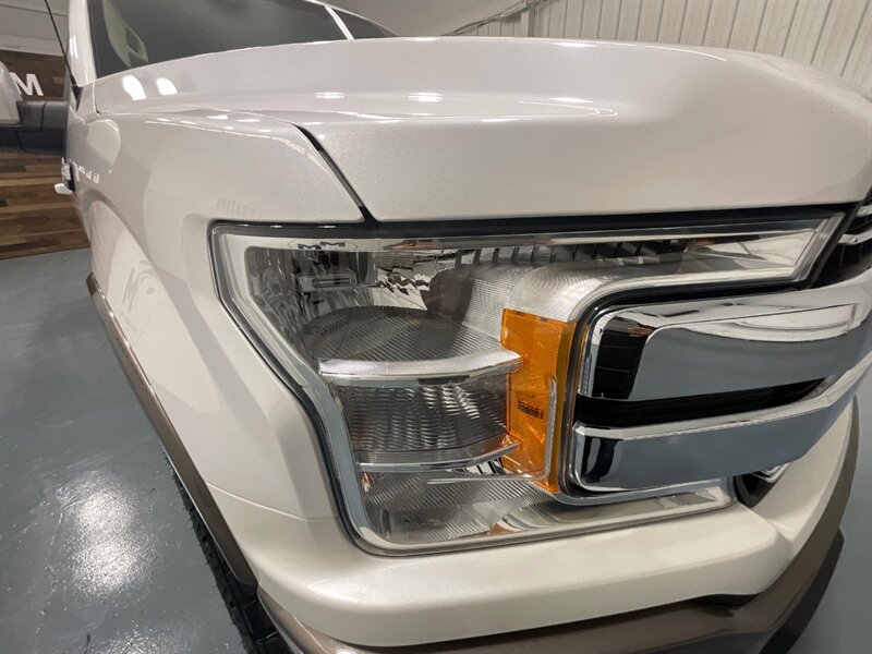 2018 Ford F-150 Lariat 4X4 / 3.5L 6Cyl ECOBOOST /LEVELED NEW TIRES / ZERO RUST / BLIS W/TRAILER TOW MONITORING/REMOTE START SYSTEM/TRAILER TOW PACKAGE /Navi & Backup Camera - Photo 27 - Gladstone, OR 97027