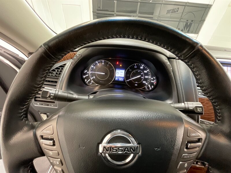 2017 Nissan Armada SL 4X4 / 5.6L V8 / Leather / 3rd row / 1-OWNER   - Photo 48 - Gladstone, OR 97027