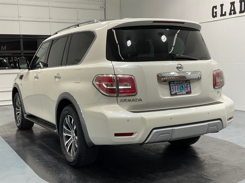 2017 Nissan Armada SL 4X4 / 5.6L V8 / Leather / 3rd row / 1-OWNER   - Photo 7 - Gladstone, OR 97027