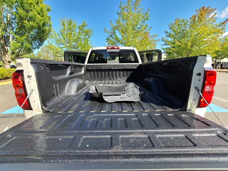 2014 Chevrolet Silverado 1500 4X4 / Z71 LTZ / Crew Cab / V8 / NAVi / Back Up  Up Cam / Sun Roof / Fully Loaded - Photo 34 - Portland, OR 97217