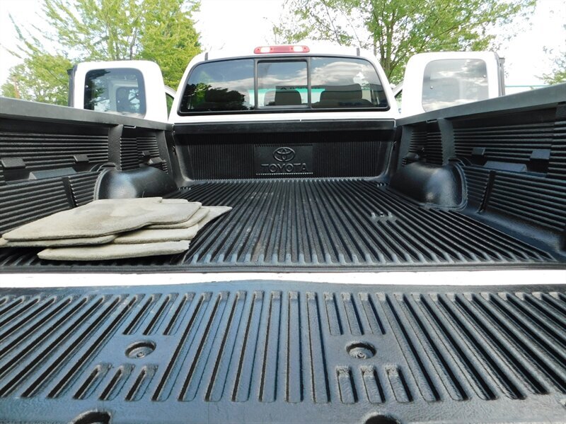 2005 Toyota Tundra SR5 Access Cab 4X4 V8 / NEW WHEELS &  NEW LIFT !!   - Photo 28 - Portland, OR 97217