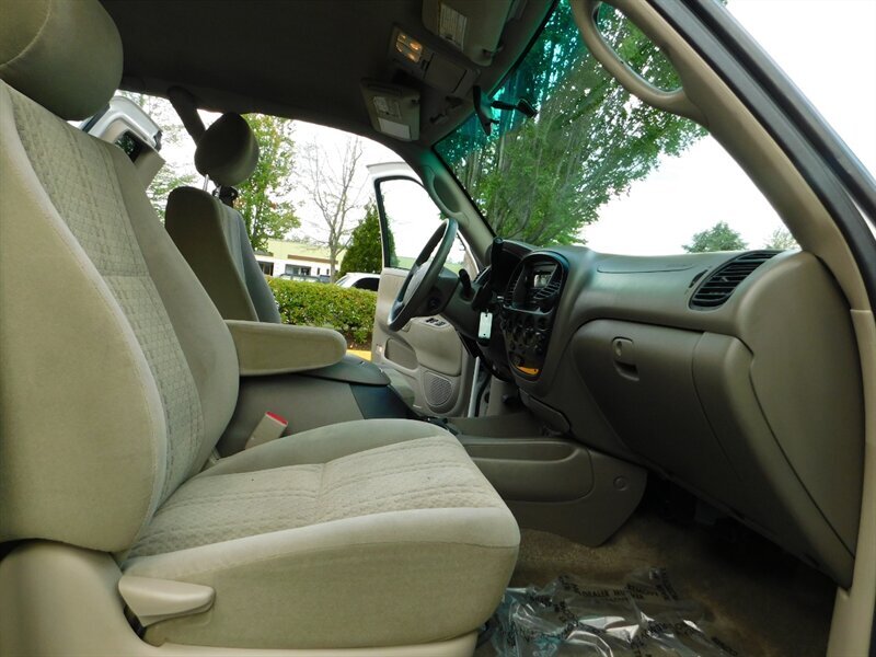 2005 Toyota Tundra SR5 Access Cab 4X4 V8 / NEW WHEELS &  NEW LIFT !!   - Photo 17 - Portland, OR 97217