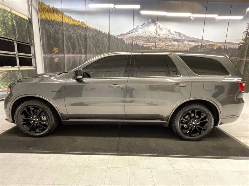 2020 Dodge Durango R/T BLACK TOP AWD / 5.7L HEMI / 1-OWNER / 21K MILE  / 3RD ROW SEAT / Leather , Heated & Cooled Seats / Sunroof / SHARP & CLEAN / 21,000 MILES - Photo 3 - Gladstone, OR 97027