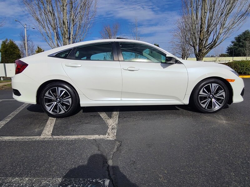 2017 Honda Civic EX-T / TURBO / HEATED SEATS/ CAM / SUNROOF / LOCAL  / BLUETOOTH / EXCELLENT CONDITION - Photo 4 - Portland, OR 97217