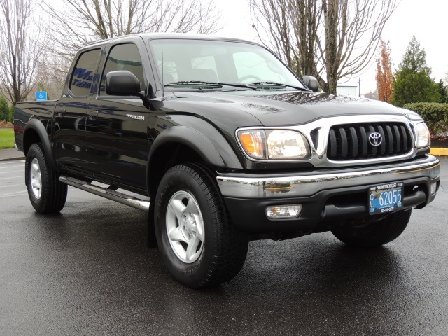 2004 Toyota Tacoma PreRunner V6   - Photo 2 - Portland, OR 97217