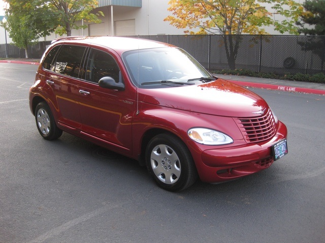 2004 Chrysler PT Cruiser Sport Wagon 4-Cyl / Automatic / Low Miles