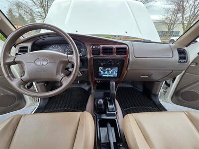 1998 Toyota 4Runner LIMITED 4X4 REAR DIFF LOCK / NEW TIRES / 4 " LIFT / V6 3.4 L / SUNROOF / NO RUST / EXCELLENT SHAPE - Photo 16 - Portland, OR 97217