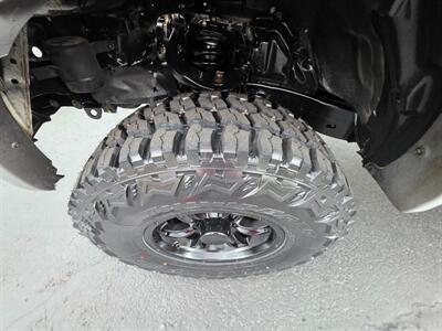 1998 Toyota 4Runner LIMITED 4X4 REAR DIFF LOCK / NEW TIRES / 4 " LIFT / V6 3.4 L / SUNROOF / NO RUST / EXCELLENT SHAPE - Photo 22 - Portland, OR 97217