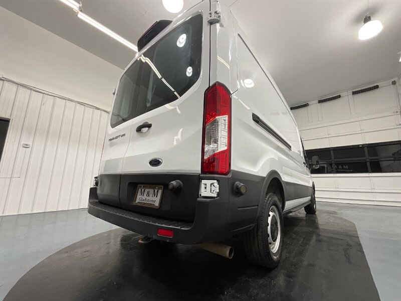 2020 Ford Transit 250 CARGO VAN / Medium Roof / Long Wheel Base  / Backup Camera / Excel Cond - Photo 31 - Gladstone, OR 97027