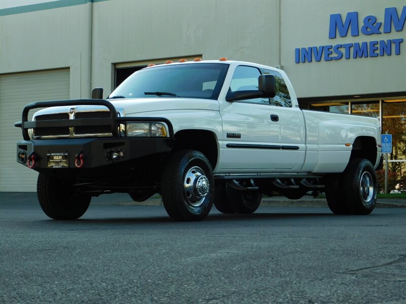 2001 Dodge Ram 3500 SLT 4X4 5.9L CUMMINS DIESEL / 6-SPEED / DUALLY   - Photo 1 - Portland, OR 97217