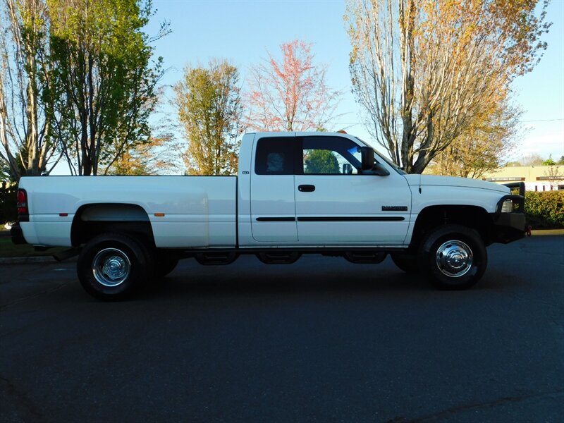 2001 Dodge Ram 3500 SLT 4X4 5.9L CUMMINS DIESEL / 6-SPEED / DUALLY   - Photo 4 - Portland, OR 97217