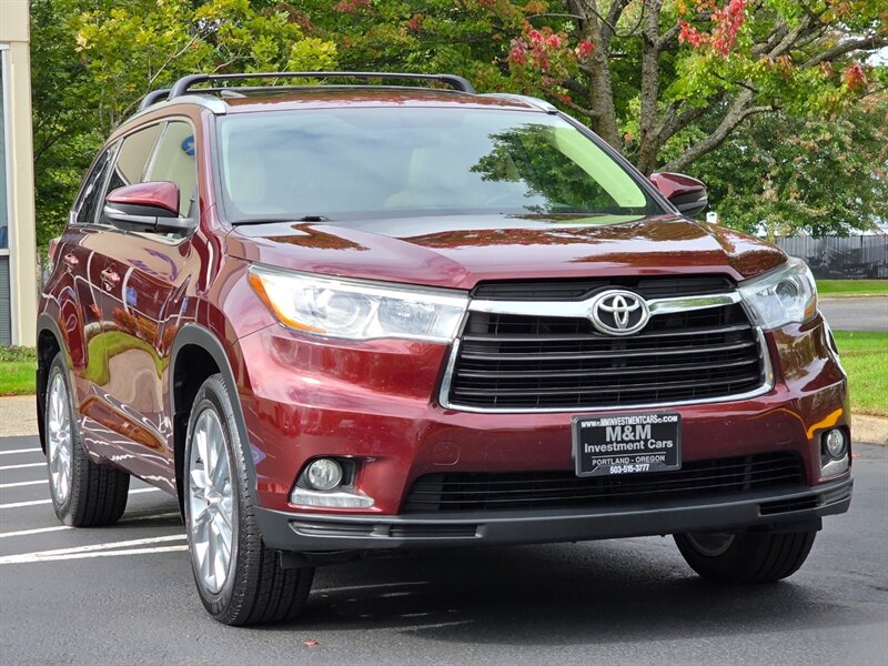 2014 Toyota Highlander Limited AWD FULLY LOADED NEW TIRES PRISTINE !  / HEATED & COOLED LEATHER / 3RD SEAT / NAVi / CAM / SUNROOF / MUST SEE - Photo 2 - Portland, OR 97217