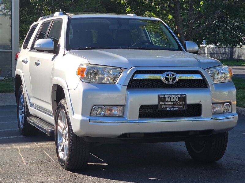 2013 Toyota 4Runner Limited 4X4 3RD SEAT LOADED LEATHER SUNROOF1-OWNER  / NAVi / BACKUP CAM / HEATED SEATS - Photo 2 - Portland, OR 97217