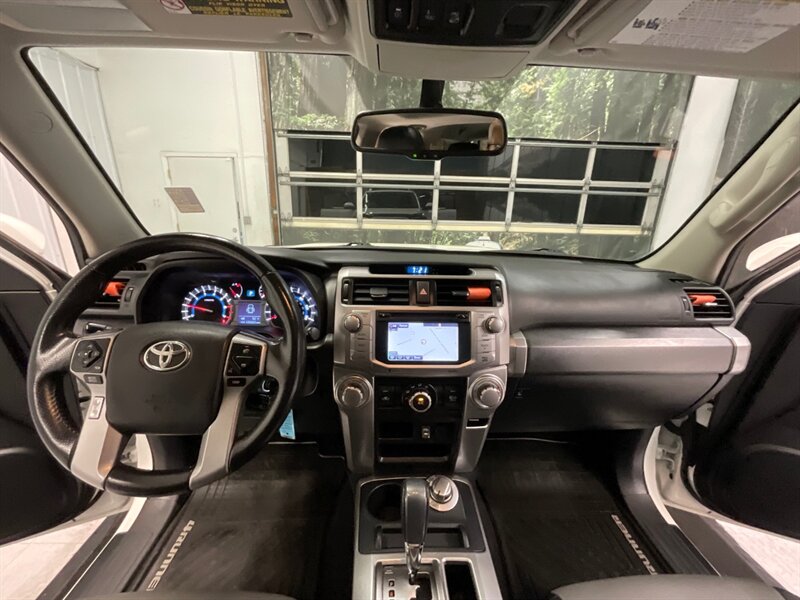 2014 Toyota 4Runner SR5 Premium 4X4 / 3RD ROW SEAT / LIFTED  / Leather w. Heated Seats / Navigation & Backup Camera / Sunroof / LIFTED w. NEW BF GOODRICH TIRES & NEW TRD WHEELS / LUGGAGE RACK & LADDER - Photo 18 - Gladstone, OR 97027