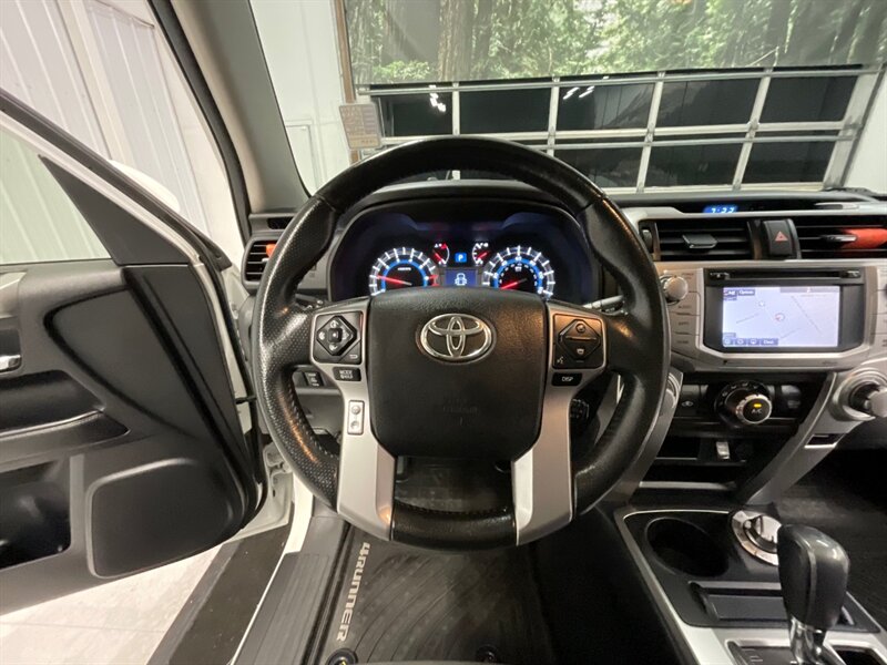 2014 Toyota 4Runner SR5 Premium 4X4 / 3RD ROW SEAT / LIFTED  / Leather w. Heated Seats / Navigation & Backup Camera / Sunroof / LIFTED w. NEW BF GOODRICH TIRES & NEW TRD WHEELS / LUGGAGE RACK & LADDER - Photo 51 - Gladstone, OR 97027