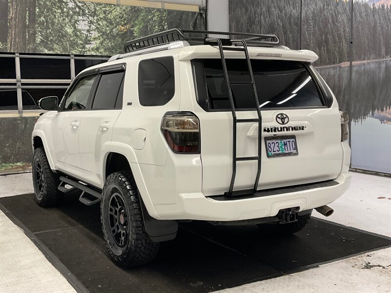 2014 Toyota 4Runner SR5 Premium 4X4 / 3RD ROW SEAT / LIFTED  / Leather w. Heated Seats / Navigation & Backup Camera / Sunroof / LIFTED w. NEW BF GOODRICH TIRES & NEW TRD WHEELS / LUGGAGE RACK & LADDER - Photo 8 - Gladstone, OR 97027