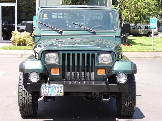 1994 Jeep Wrangler SE YJ Body 5 Spd Manual Transmission 2-Owner