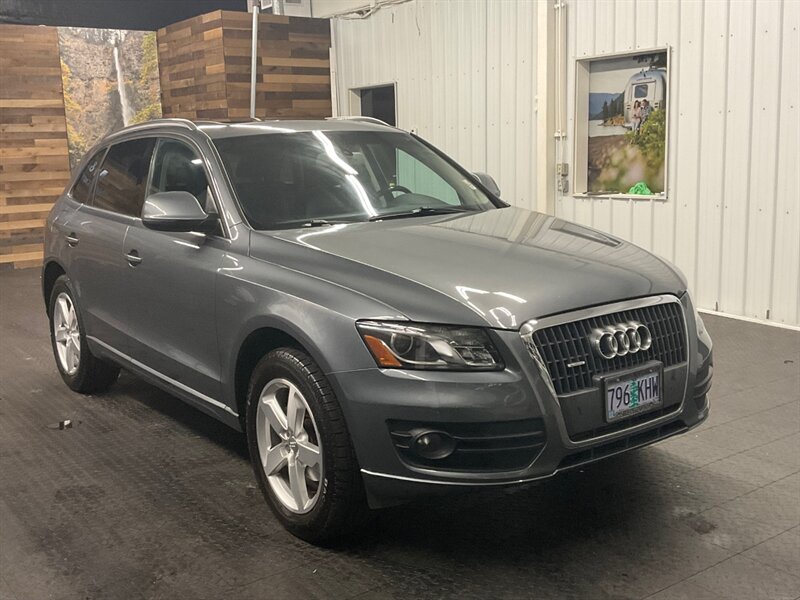 2012 Audi Q5 2.0T quattro Premium Plus AWD / Navi & Camera   - Photo 2 - Gladstone, OR 97027