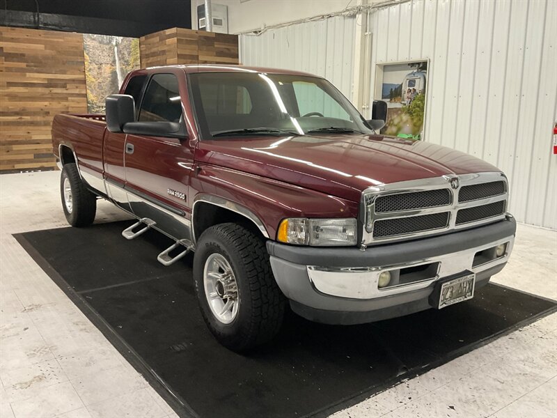 2001 Dodge Ram 2500 SLT Laramie 4Dr 2WD / 5.9L DIESEL / 128,000 MILES  / RUST FREE / LONG BED - Photo 2 - Gladstone, OR 97027