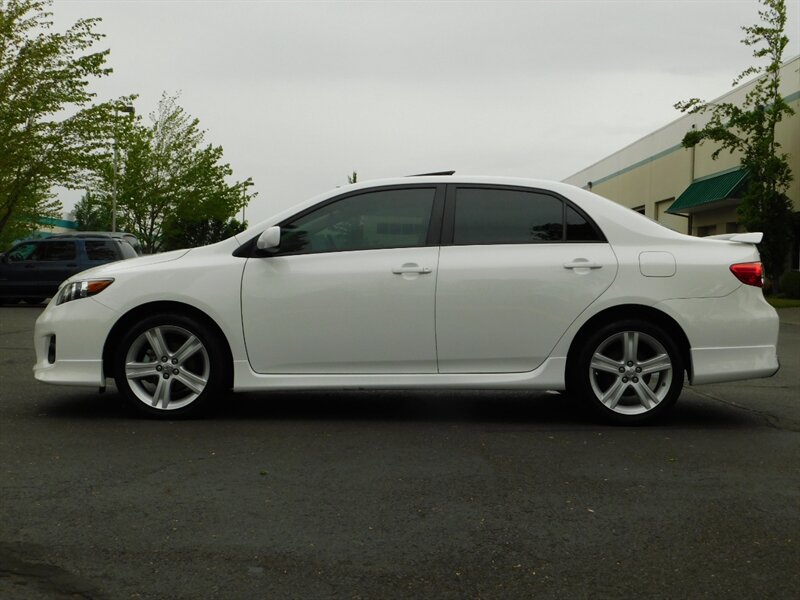 2013 Toyota Corolla S Sedan / Automatic / Spoiler / Sunroof /LOW MILE