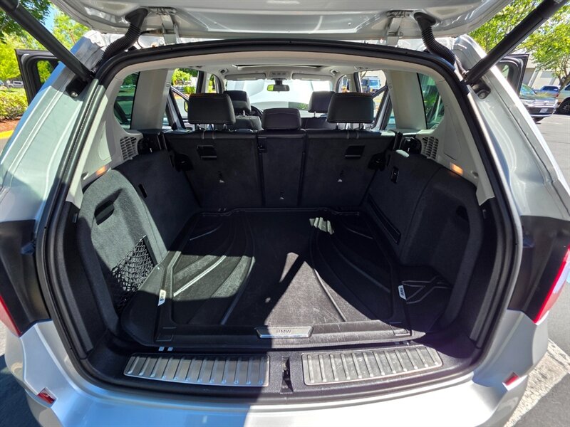 2016 BMW X3 xDrive35i Turbo AWD FULLY LOADED / NEW TIRES / 89K / ALL WHEEL DRIVE / PANORAMIC ROOF / HEATED LEATHER / FRESH TRADE-IN / LOW MILES - Photo 32 - Portland, OR 97217