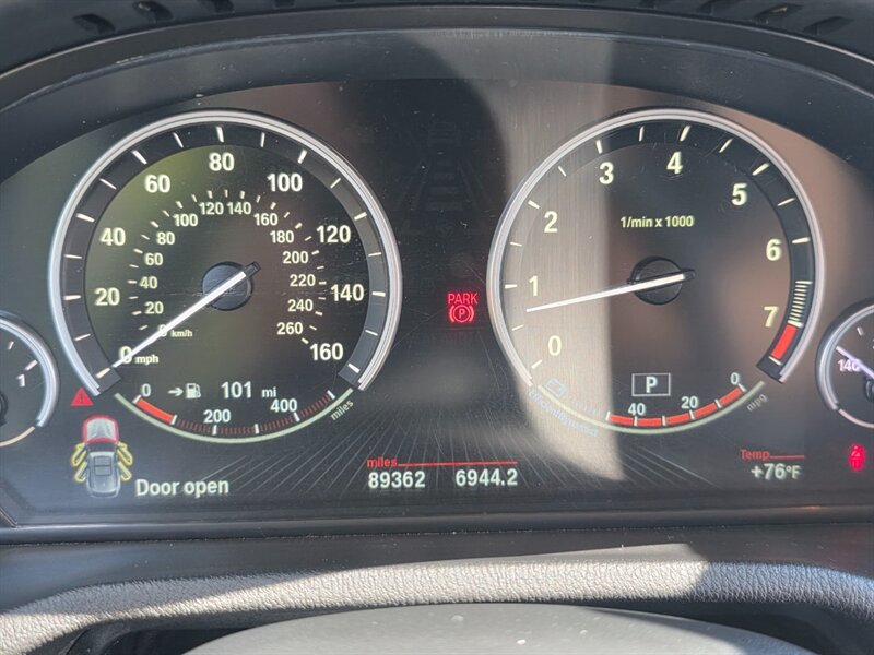 2016 BMW X3 xDrive35i Turbo AWD FULLY LOADED / NEW TIRES / 89K / ALL WHEEL DRIVE / PANORAMIC ROOF / HEATED LEATHER / FRESH TRADE-IN / LOW MILES - Photo 24 - Portland, OR 97217