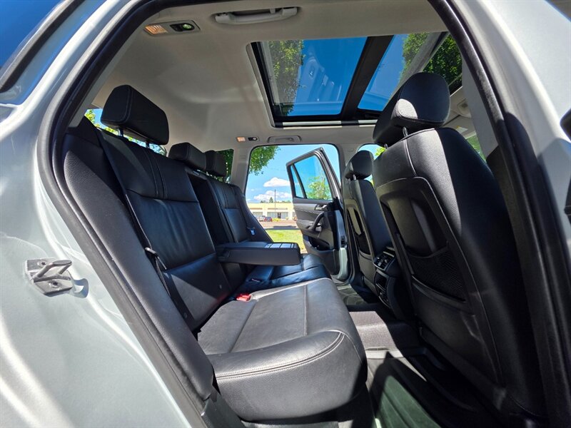 2016 BMW X3 xDrive35i Turbo AWD FULLY LOADED / NEW TIRES / 89K / ALL WHEEL DRIVE / PANORAMIC ROOF / HEATED LEATHER / FRESH TRADE-IN / LOW MILES - Photo 14 - Portland, OR 97217